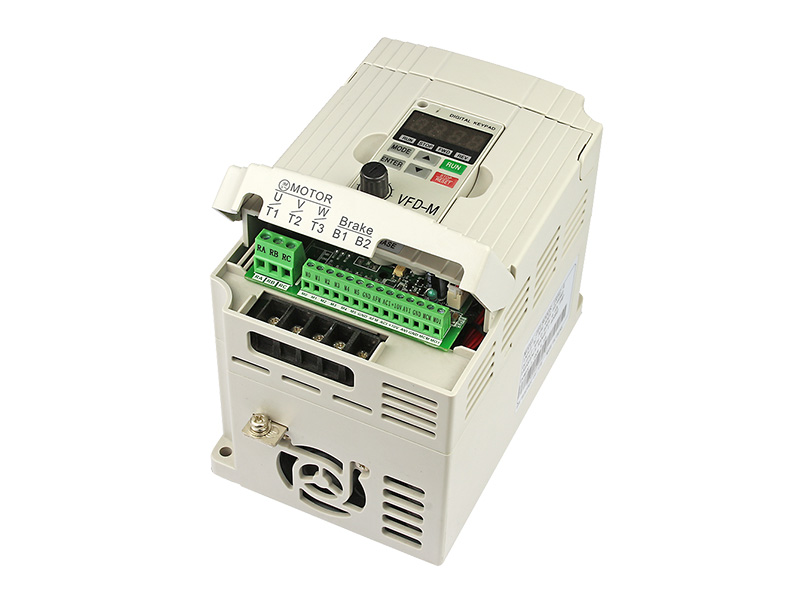 8000S通用變頻器，變頻調(diào)速器，變頻器廠家，電機變頻器，三相變頻器